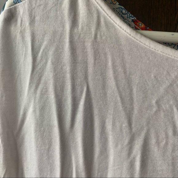 Splash floral top - Picture 4 of 5